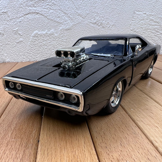 1/24 Scale 1970 Dodge Charger Diecast Model Car