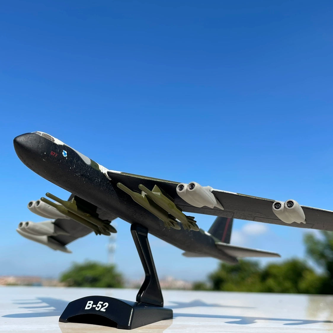 1/300 Scale Boeing B-52 Stratofortress American Bomber DIecast Model Aircraft