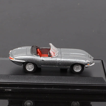 1/76 Scale Jaguar E-Type Sports Car Diecast Model