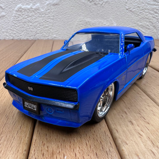 1/32 Scale 1969 Chevrolet Camaro SS Muscle Car Diecast Model