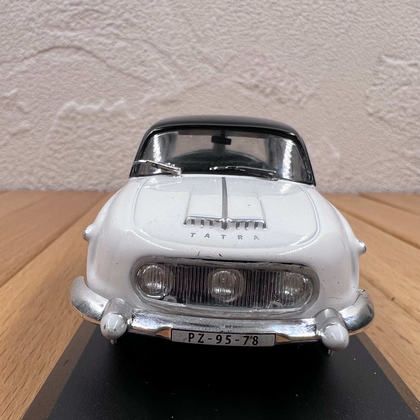 1/43 Scale Tatra T603-1 Diecast Model Car