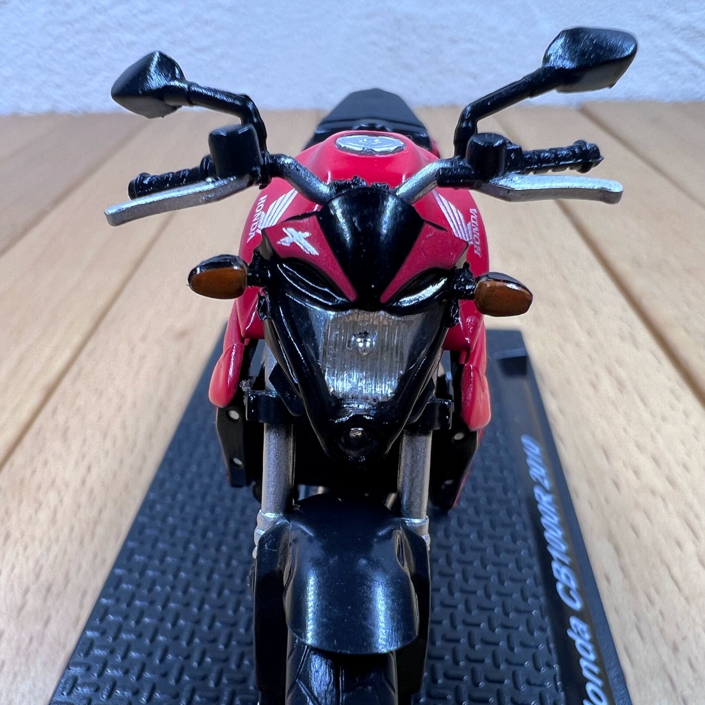 1/24 Scale 2010 Honda CB1000R Motorcycle Diecast Model