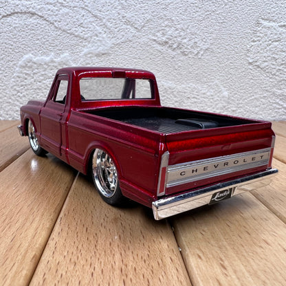 1/32 Scale 1972 Chevrolet Cheyenne Pickup Truck Diecast Model Car