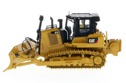 1/50 Scale Caterpillar D7E Track-Type Tractor Dozer Diecast Model DM85555