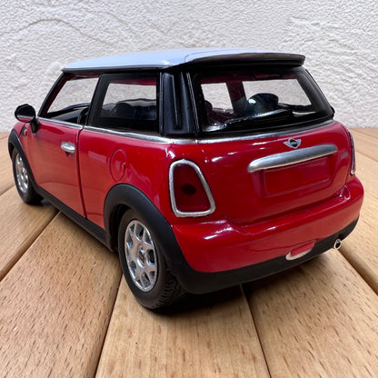 1/24 Scale 2007 Mini Cooper Diecast Model Car