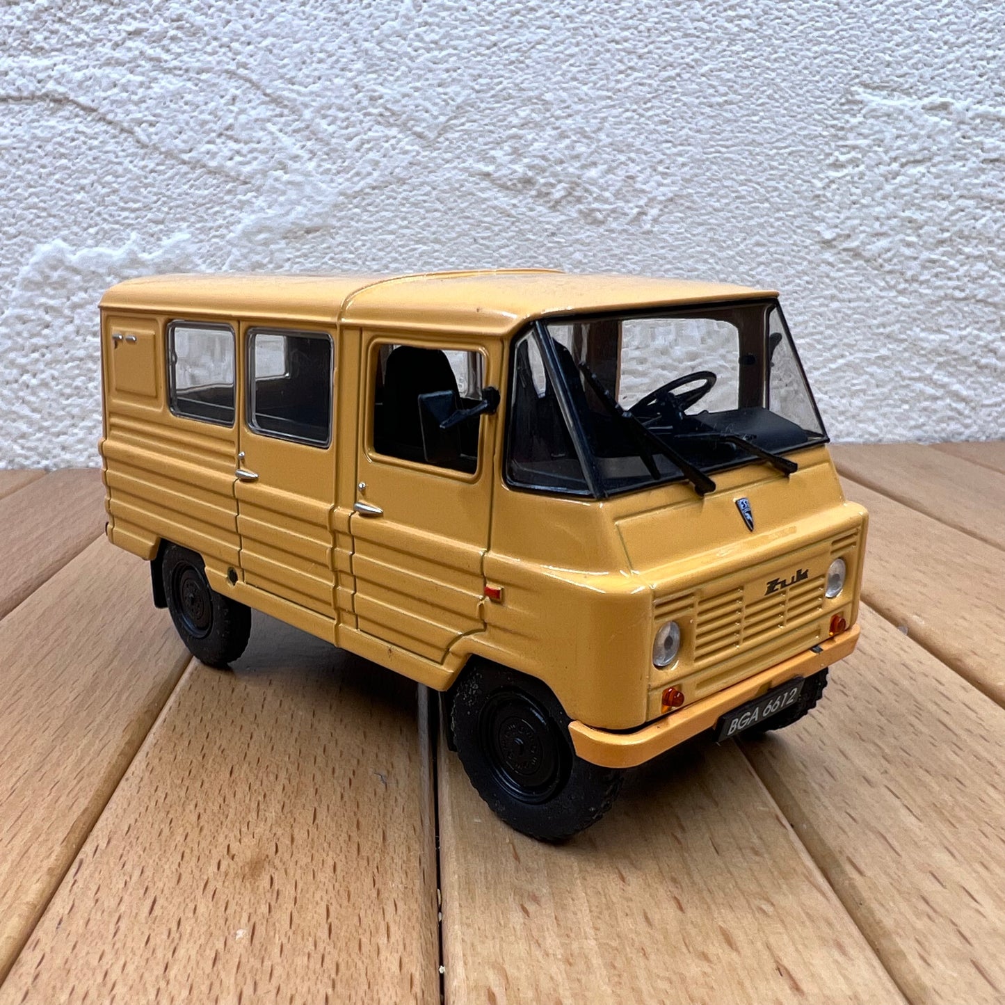 1/43 Scale FSC Żuk A-07 Van Diecast Model Vehicle