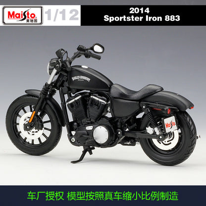 1/12 Scale 2014 Harley-Davidson Sportster Iron 883 Diecast Model Motorcycle