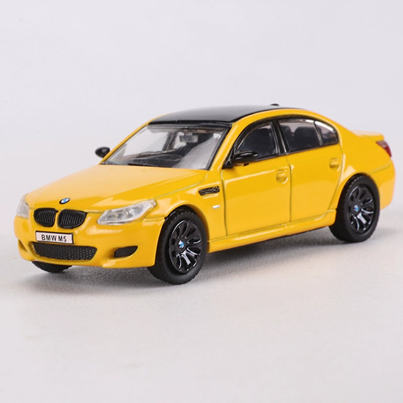 1/64 Scale BMW M5 E60 Executive Car Diecast Model