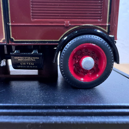 Lledo Days Gone BB1002 Scammell Six-Wheel Box Van-Whitbread, with a 3 piece Tinplate Brewery 1 Lledo Days Gone BB1002 Scammell Six-Wheel Box Van-Whitbread, with a 3 piece Tinplate Brewery 1