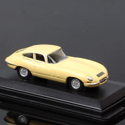1/76 Scale Jaguar E-Type Sports Car Diecast Model