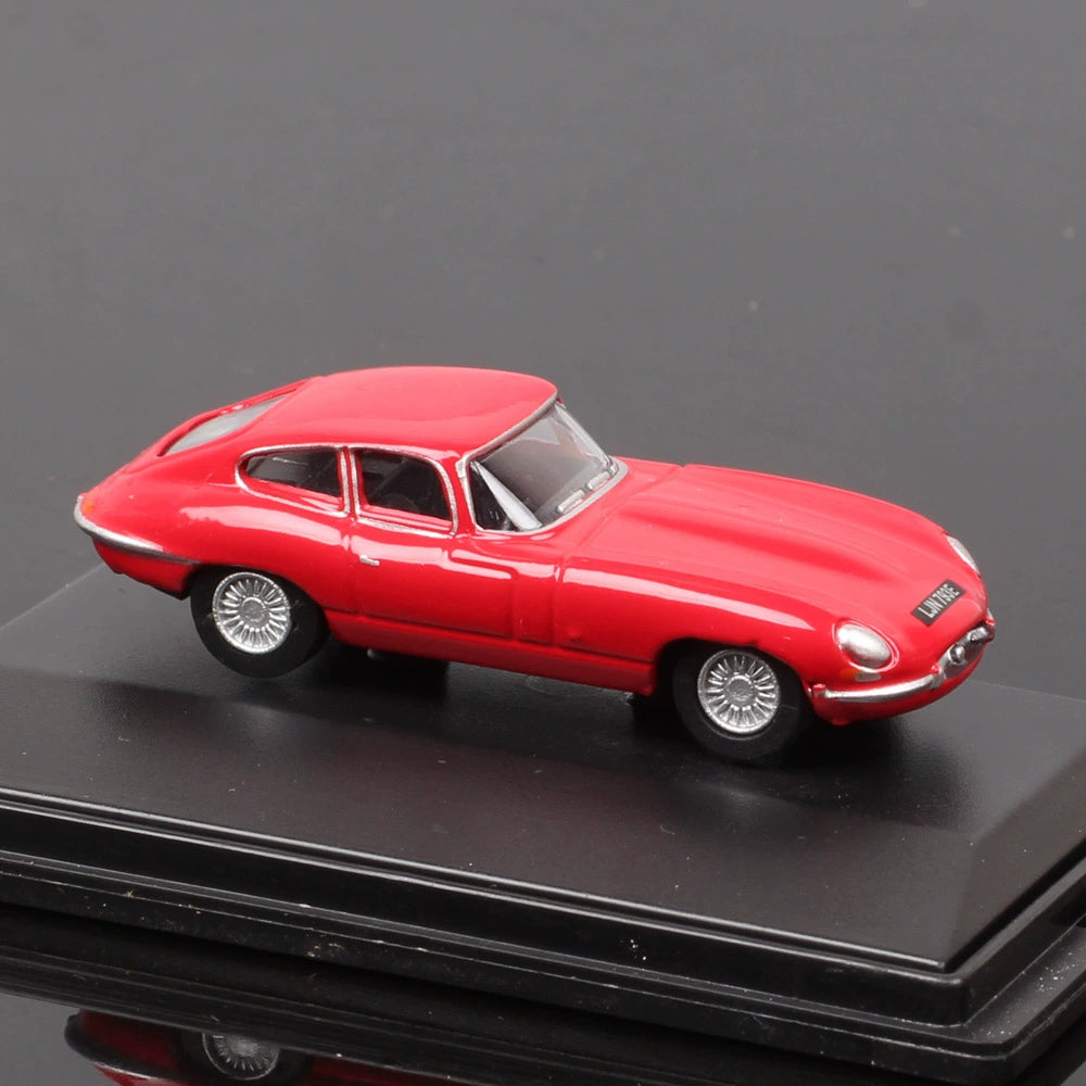 1/76 Scale Jaguar E-Type Sports Car Diecast Model
