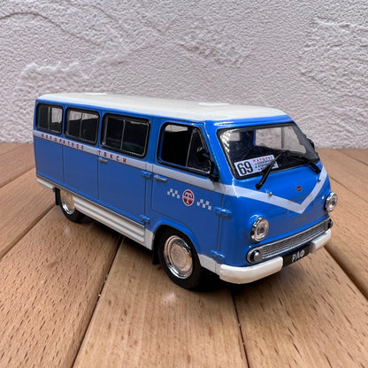 1/43 Scale RAF-977 Cabover Van Diecast Model Car