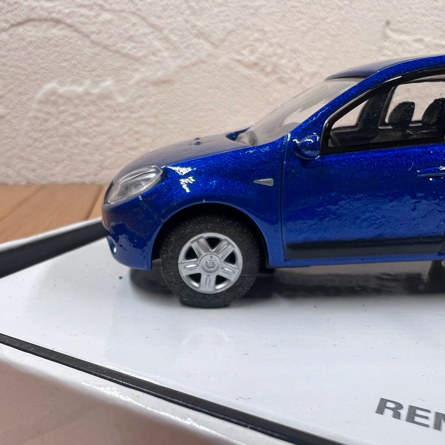 1/43 Scale Renault Sandero Diecast Model Car