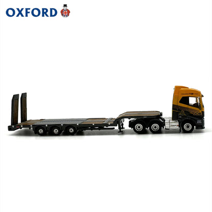 1/148 Scale Volvo FH4 Semi Low Loader Orange Diecast Model