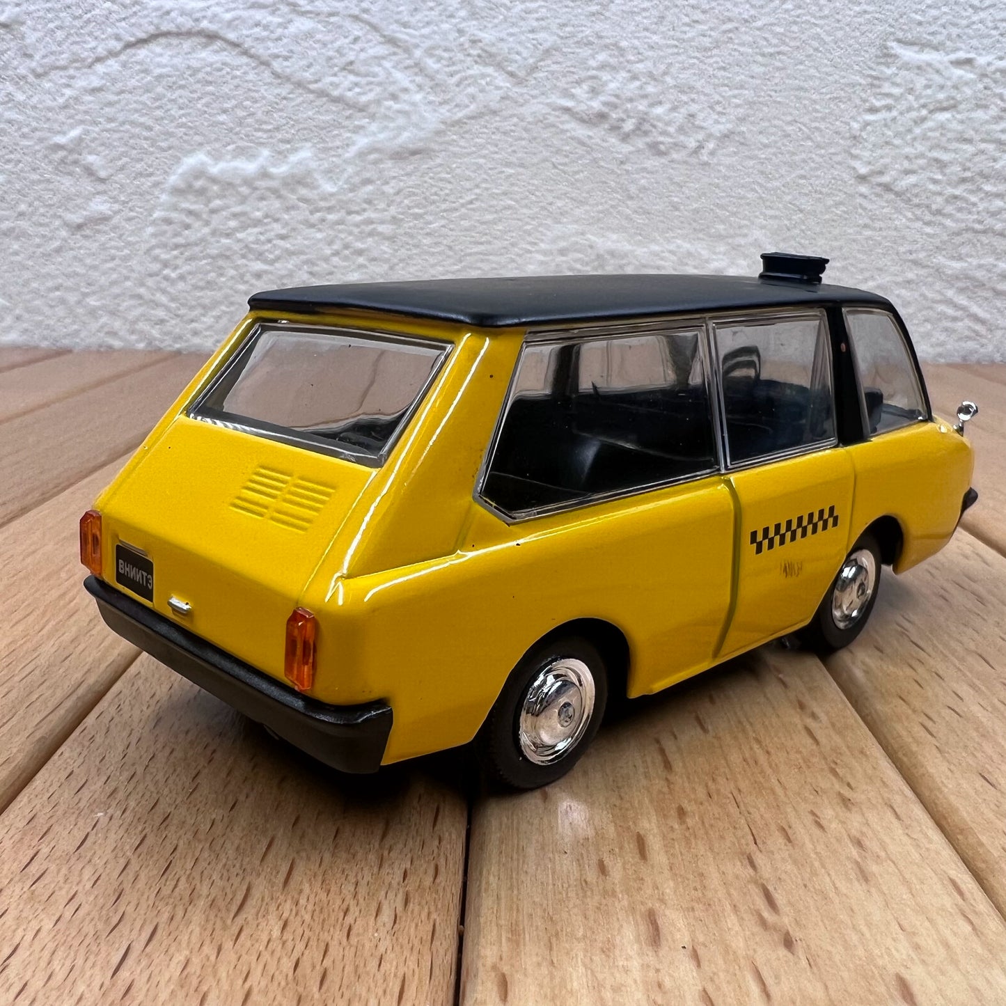 1/43 Scale 1964 Soviet VNIITE PT Taxi Diecast Model Car