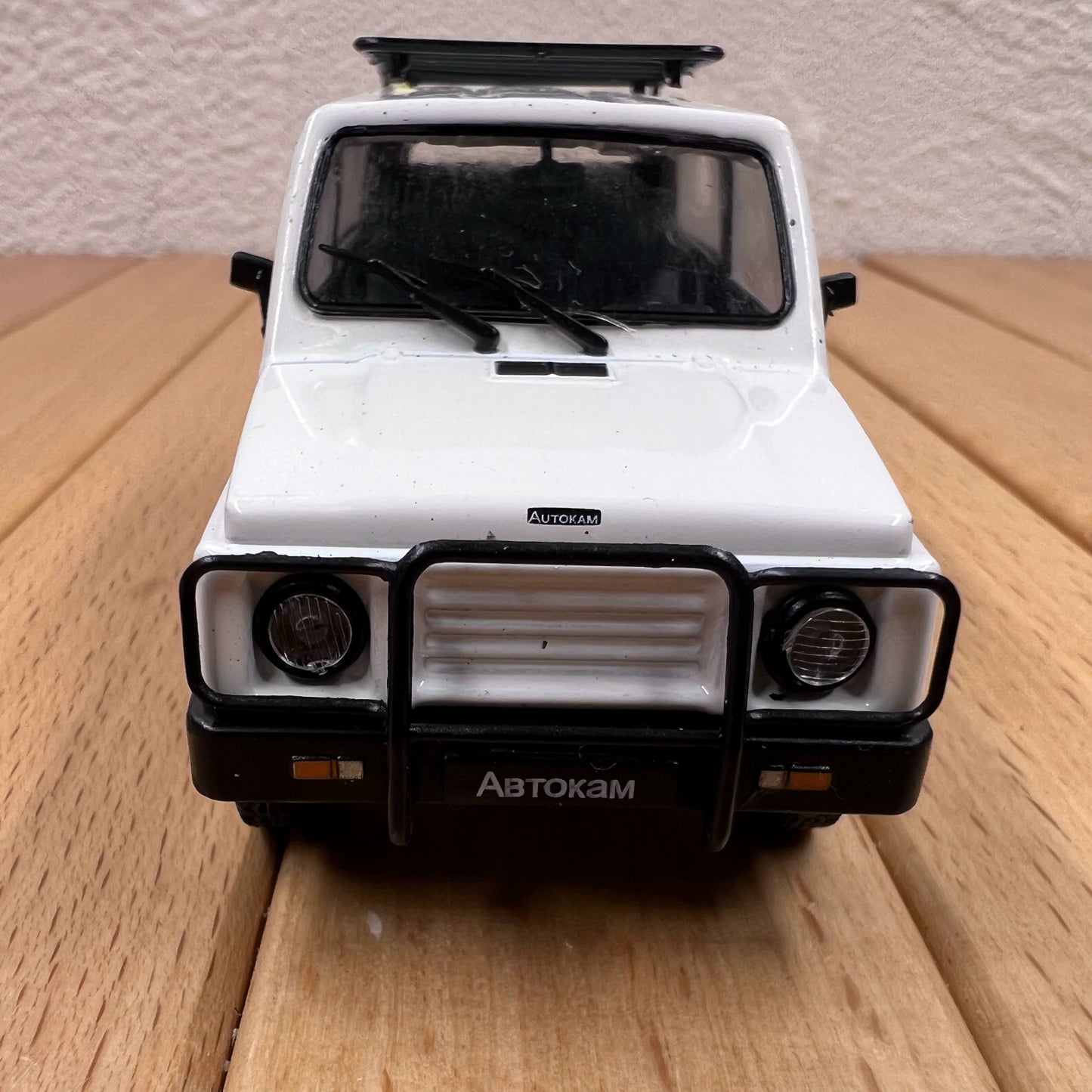 1/43 Scale 1991 Avtokam-2160 Diecast Model Car