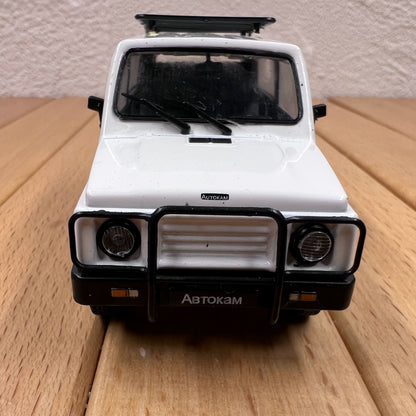 1/43 Scale 1991 Avtokam-2160 Diecast Model Car