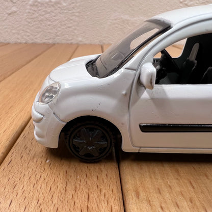 1/43 Scale Renault Kangoo Light Commercial Vehicle Diecast Model Car