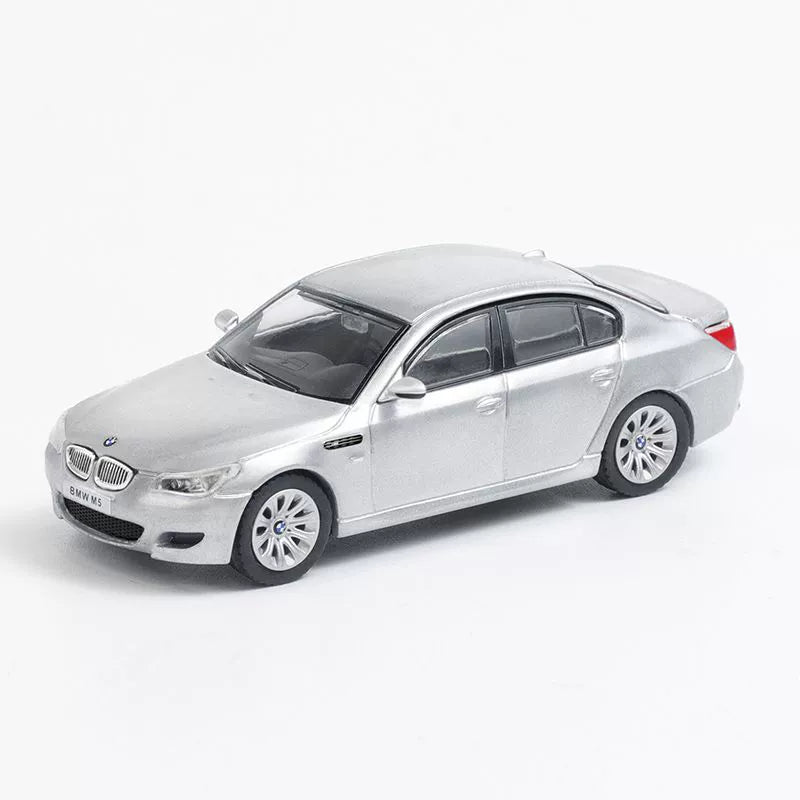 1/64 Scale BMW M5 E60 Executive Car Diecast Model