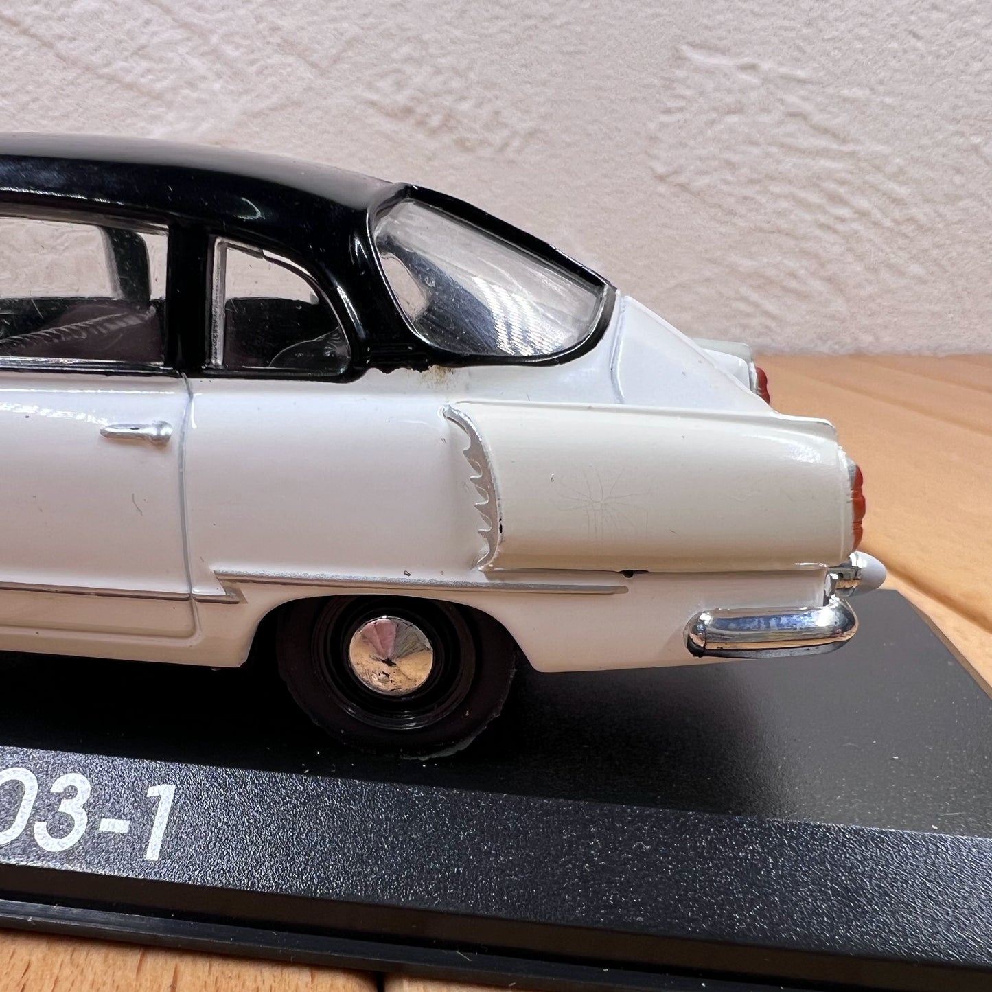 1/43 Scale Tatra T603-1 Diecast Model Car
