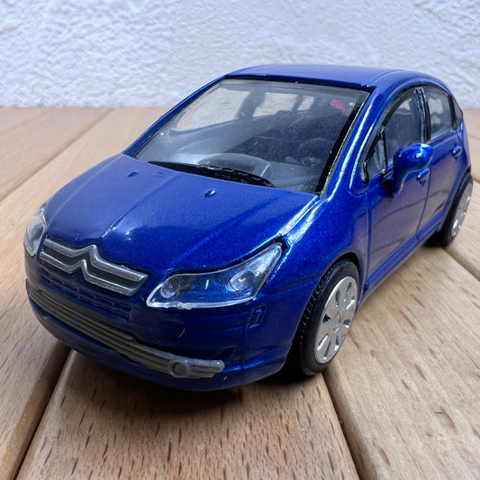 1/43 Scale 2004 Citroën C4 Diecast Model Car