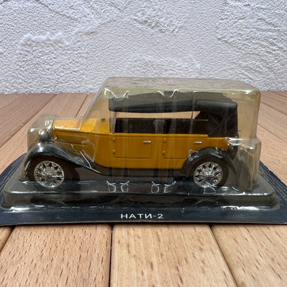 1/43 Soviet Classic Vintage Car Dieast Model