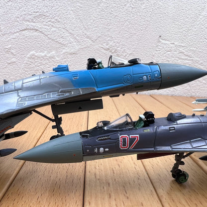 1/100 Scale Russian Sukhoi Su-35 Air Superiority Fighter Diecast Aircraft Model