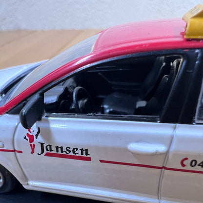 1/43 Scale 2003 Toyota Avensis Eindhoven Taxi Diecast Model Car