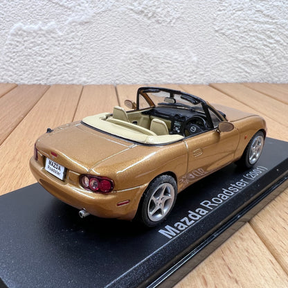1/43 Scale 2001 Mazda MX-5 Roadster Diecast Model Car