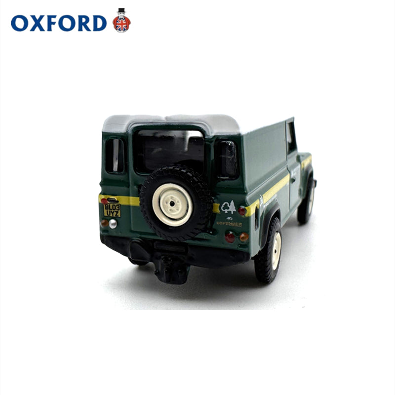 1/76 Scale Land Rover Defender Forestry Commission Diecast Model Car
