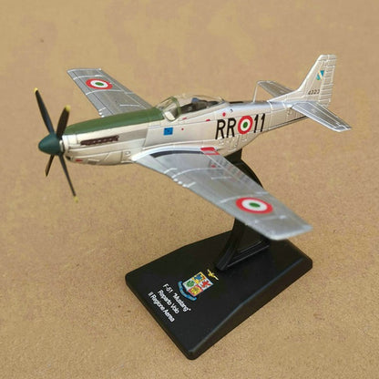 P-51D Mustang American Fighter-Bomber 1/72 Scale Diecast WWII Aircraft Model