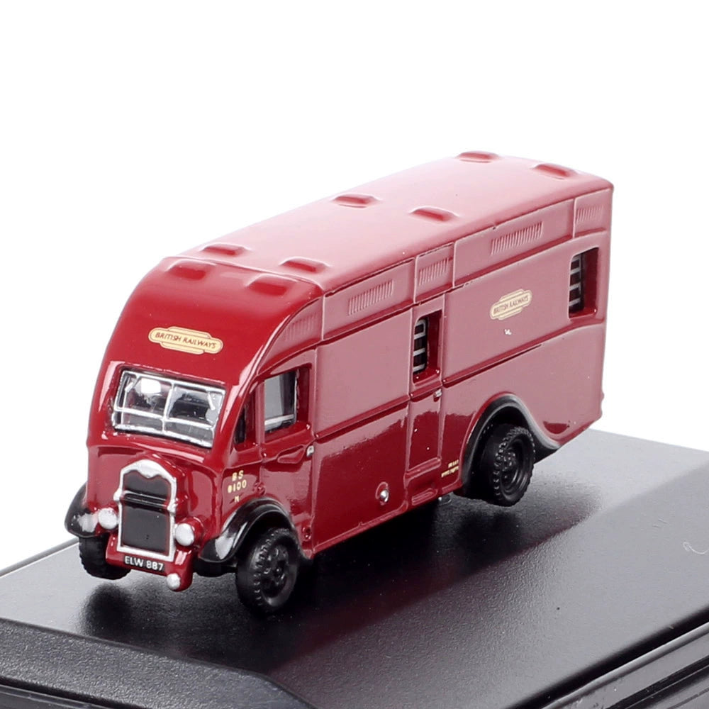 1/148 Scale Albion Horsebox Diecast Model