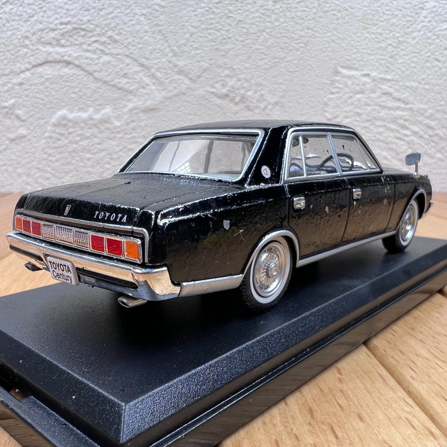 1/43 Scale 1967 Toyota Century Diecast Model Car