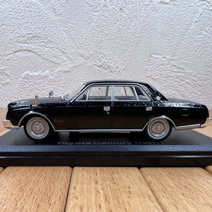 1/43 Scale 1967 Toyota Century Diecast Model Car