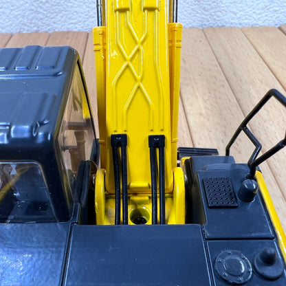 1/40 Scale Sumitomo SH210 Excavator Diecast Model