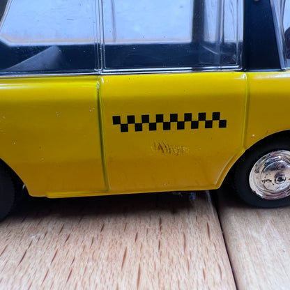1/43 Scale 1964 Soviet VNIITE PT Taxi Diecast Model Car
