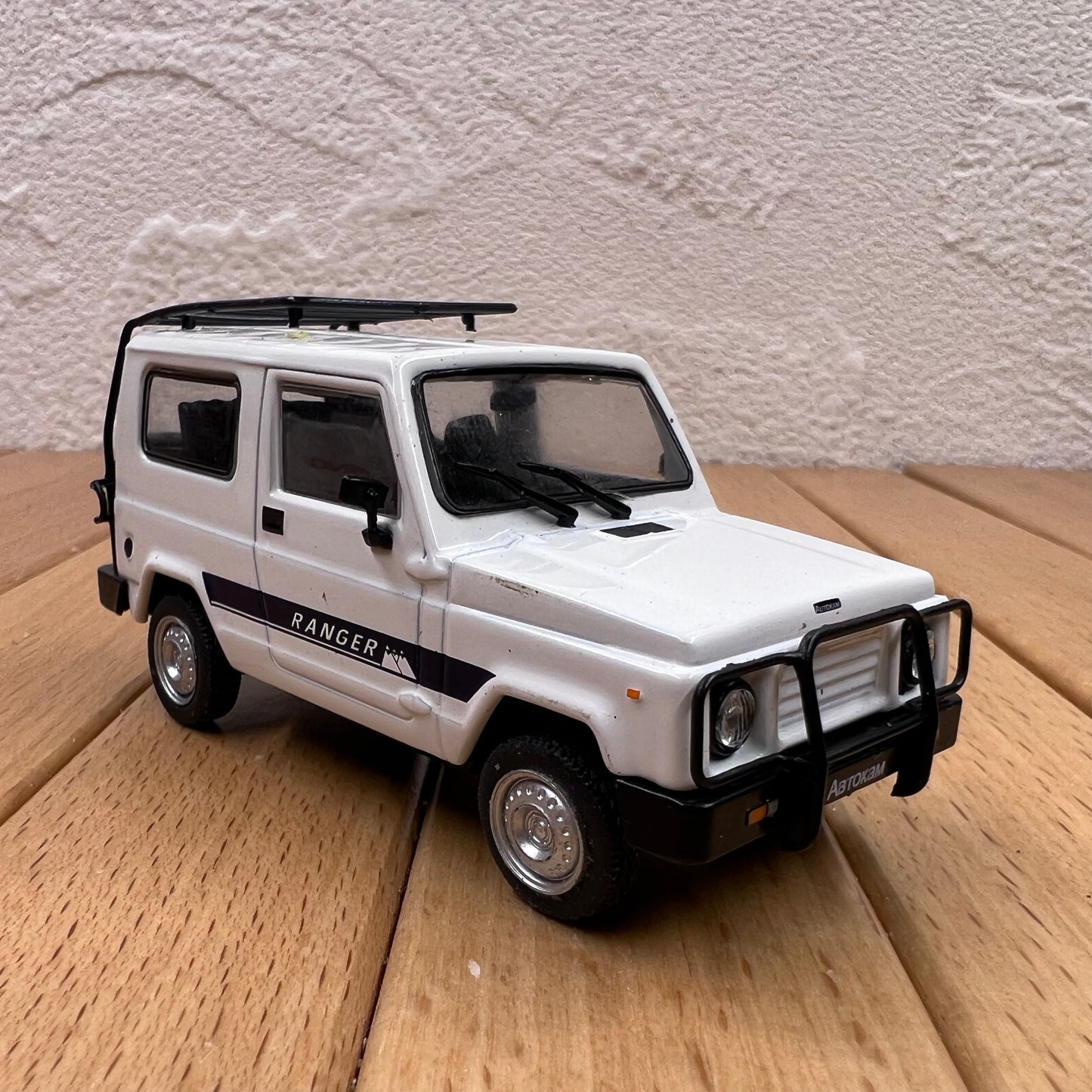 1/43 Scale 1991 Avtokam-2160 Diecast Model Car