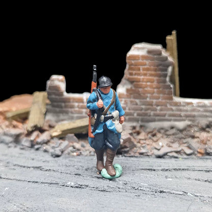 1/72 Scale French Soldiers Painted Figures for Model Dioramas