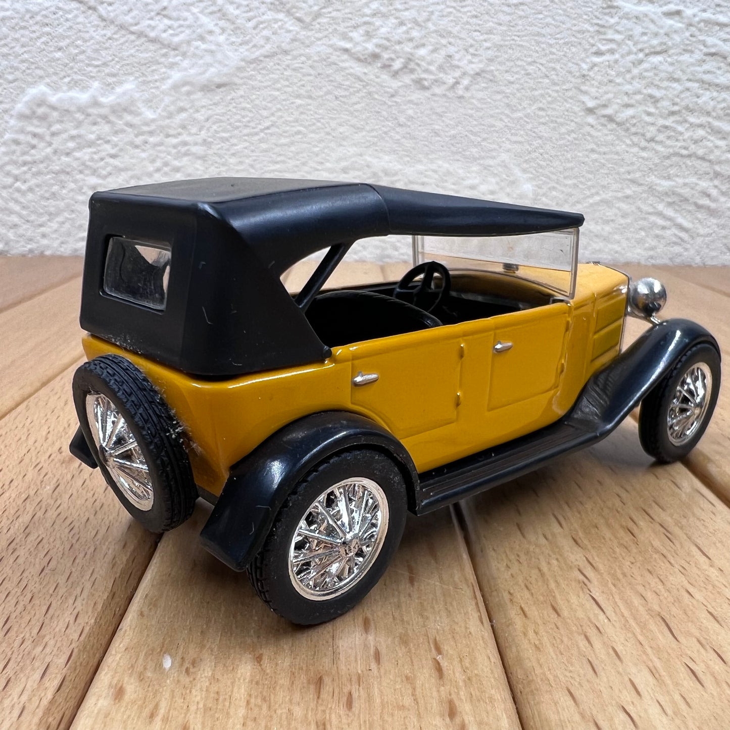 1/43 Soviet Classic Vintage Car Dieast Model