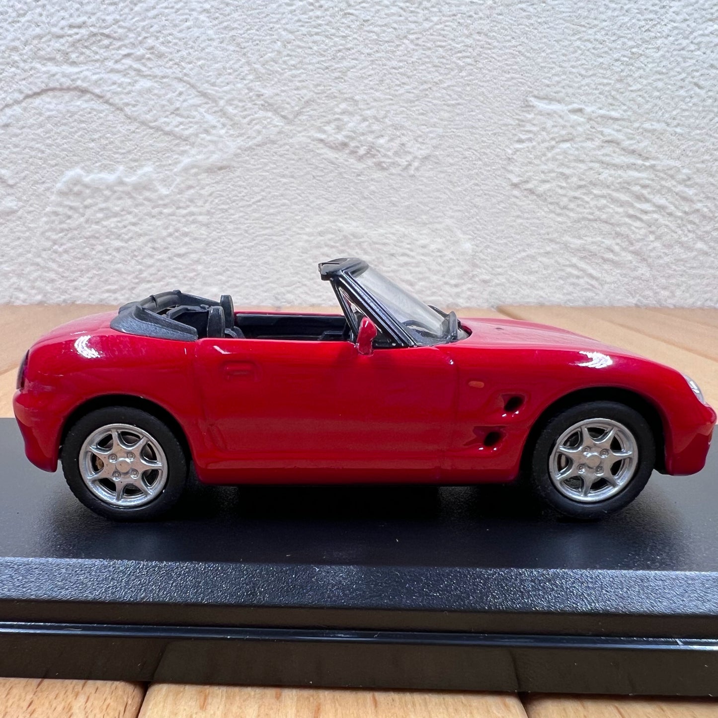 1/43 Scale 1991 Suzuki Cappuccino Sports Car Diecast Model
