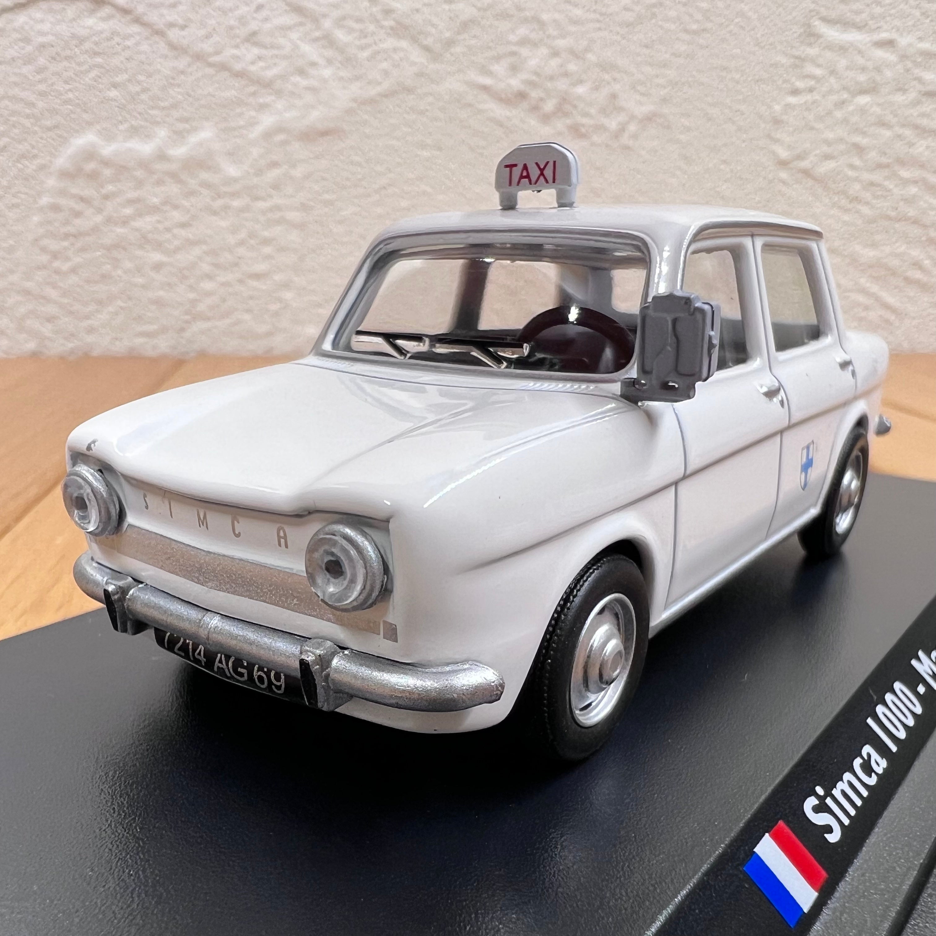 1/43 Scale 1962 Simca 1000 Marseille Taxi Diecast Model Car – old boy hobby