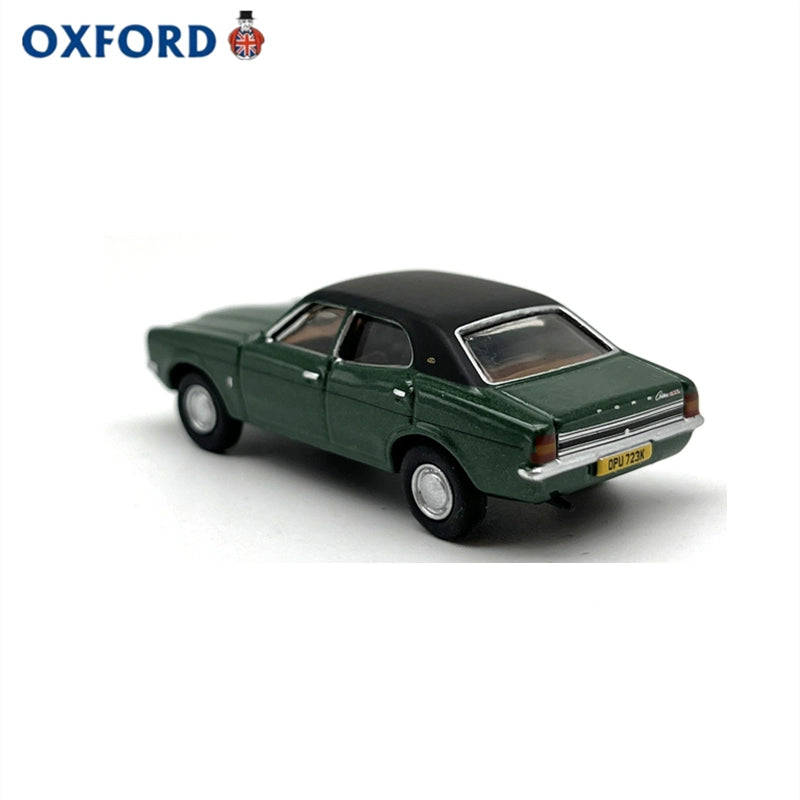 1/76 Scale Ford Cortina Mark III Diecast Model Car