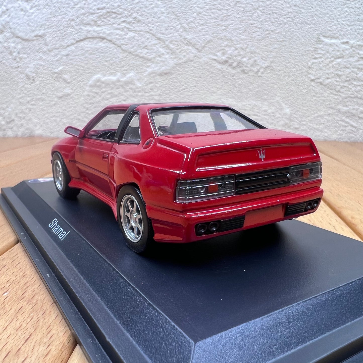 1/43 Scale 1989 Maserati Shamal Diecast Model Car