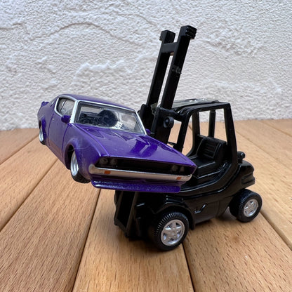 1/64 Scale Forklift Diecast Model