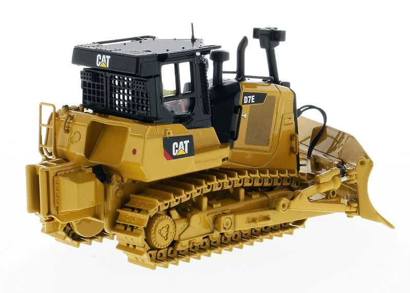 1/50 Scale Caterpillar D7E Track-Type Tractor Dozer Diecast Model DM85555
