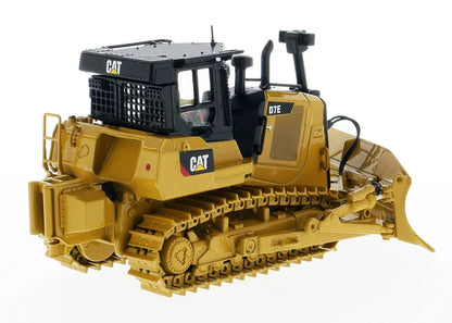 1/50 Scale Caterpillar D7E Track-Type Tractor Dozer Diecast Model DM85555
