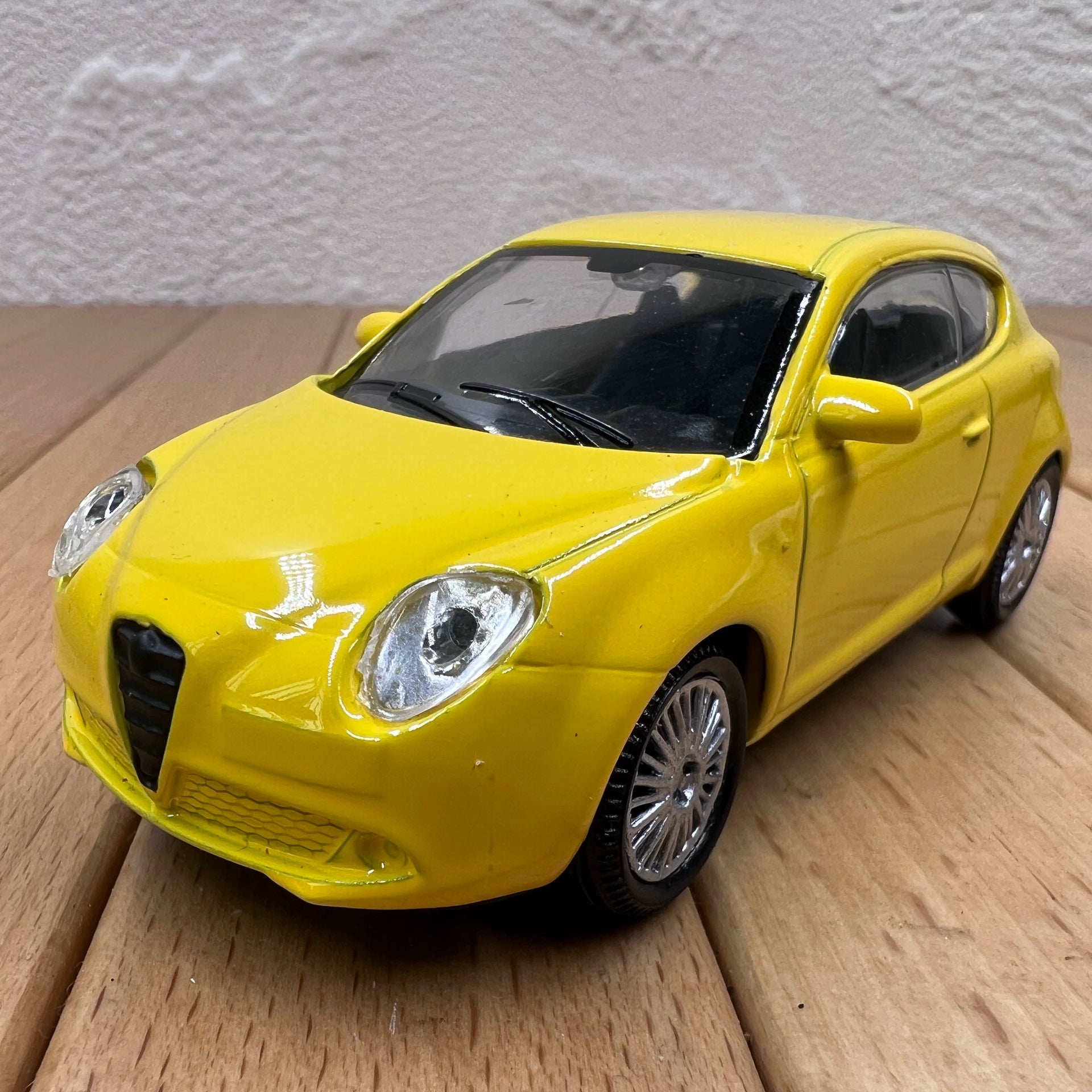 1/43 Scale Alfa Romeo MiTo Diecast Model Car – old boy hobby