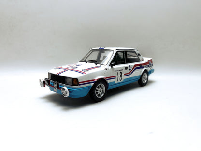1/18 Scale Skoda 120 L Diecast Model Car