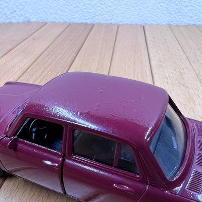 1/43 Scale Volkswagen 1600 Diecast Model Car