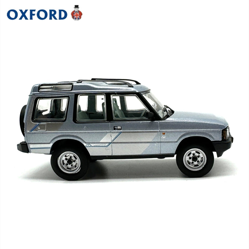 Maroon Rover 1/43 Scale Land Rover Discovery 1 SUV Light Blue Diecast Model Car ...